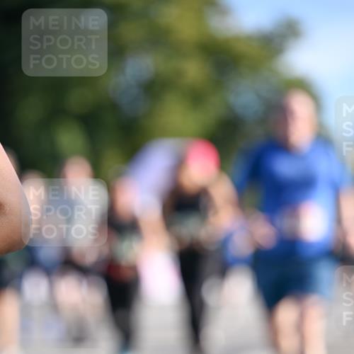 07.09.2025 - BARMER Alsterlauf Dr. Thomas Lammeyer http://msf.ph/oto/8714525 07.09.2025 09:48:05 Laufen  meine-sportfotos.de