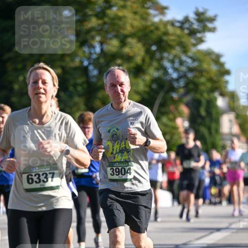 07.09.2025 - BARMER Alsterlauf Dr. Thomas Lammeyer http://msf.ph/oto/8714549 07.09.2025 09:48:09 Laufen 6337, 3904, 10 meine-sportfotos.de