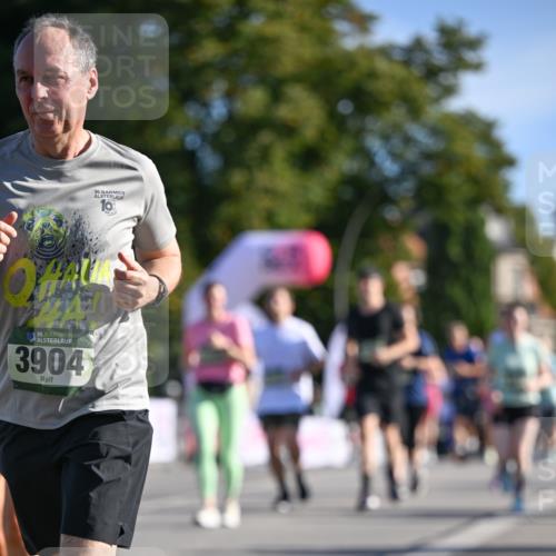07.09.2025 - BARMER Alsterlauf Dr. Thomas Lammeyer http://msf.ph/oto/8714556 07.09.2025 09:48:10 Laufen 36, 3904 meine-sportfotos.de