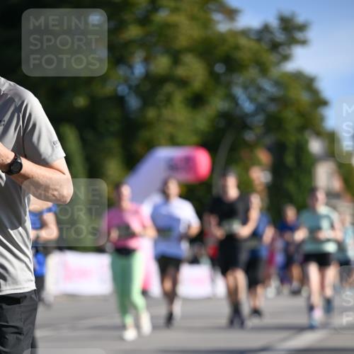 07.09.2025 - BARMER Alsterlauf Dr. Thomas Lammeyer http://msf.ph/oto/8714558 07.09.2025 09:48:10 Laufen  meine-sportfotos.de