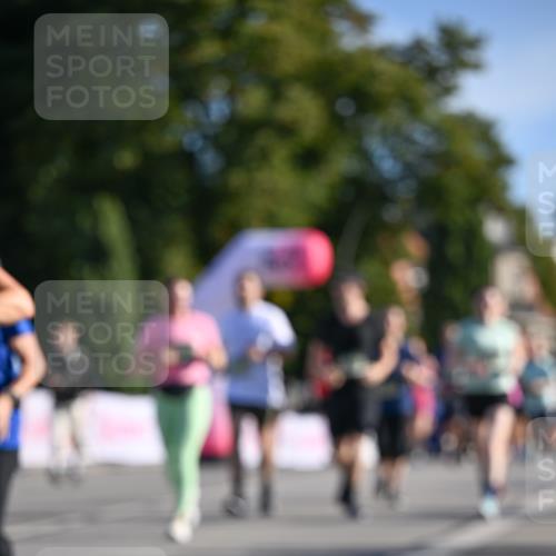 07.09.2025 - BARMER Alsterlauf Dr. Thomas Lammeyer http://msf.ph/oto/8714560 07.09.2025 09:48:10 Laufen  meine-sportfotos.de