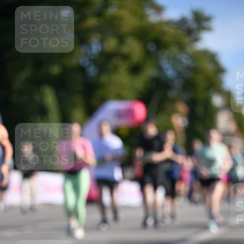 07.09.2025 - BARMER Alsterlauf Dr. Thomas Lammeyer http://msf.ph/oto/8714561 07.09.2025 09:48:10 Laufen  meine-sportfotos.de