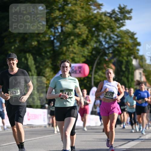 07.09.2025 - BARMER Alsterlauf Dr. Thomas Lammeyer http://msf.ph/oto/8714568 07.09.2025 09:48:13 Laufen 2638, 145, 8120 meine-sportfotos.de