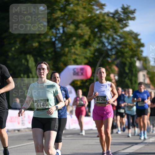 07.09.2025 - BARMER Alsterlauf Dr. Thomas Lammeyer http://msf.ph/oto/8714572 07.09.2025 09:48:14 Laufen 6145, 8120 meine-sportfotos.de