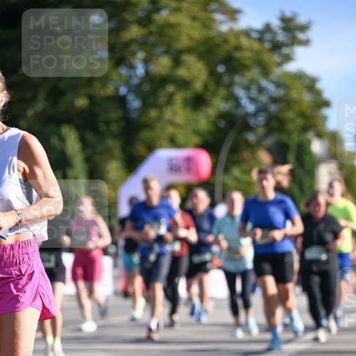 07.09.2025 - BARMER Alsterlauf Dr. Thomas Lammeyer http://msf.ph/oto/8714591 07.09.2025 09:48:17 Laufen  meine-sportfotos.de