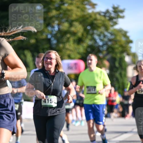 07.09.2025 - BARMER Alsterlauf Dr. Thomas Lammeyer http://msf.ph/oto/8714615 07.09.2025 09:48:21 Laufen 4154, 3417, 1294 meine-sportfotos.de