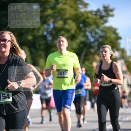 07.09.2025 - BARMER Alsterlauf Dr. Thomas Lammeyer http://msf.ph/oto/8714622 07.09.2025 09:48:22 Laufen 6, 154, 3817, 2940 meine-sportfotos.de