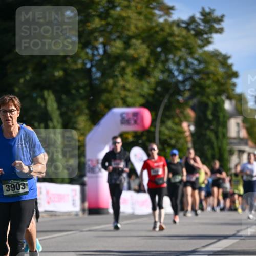 07.09.2025 - BARMER Alsterlauf Dr. Thomas Lammeyer http://msf.ph/oto/8714641 07.09.2025 09:48:25 Laufen 3903 meine-sportfotos.de