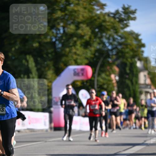 07.09.2025 - BARMER Alsterlauf Dr. Thomas Lammeyer http://msf.ph/oto/8714642 07.09.2025 09:48:25 Laufen 13 meine-sportfotos.de