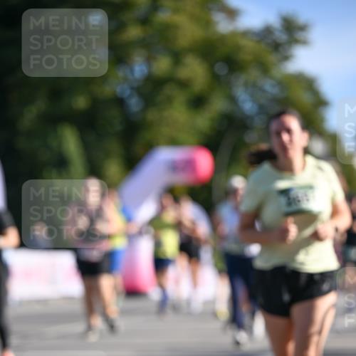 07.09.2025 - BARMER Alsterlauf Dr. Thomas Lammeyer http://msf.ph/oto/8714670 07.09.2025 09:48:30 Laufen  meine-sportfotos.de