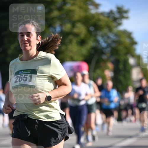07.09.2025 - BARMER Alsterlauf Dr. Thomas Lammeyer http://msf.ph/oto/8714676 07.09.2025 09:48:31 Laufen 36, 2651 meine-sportfotos.de