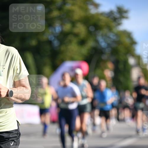 07.09.2025 - BARMER Alsterlauf Dr. Thomas Lammeyer http://msf.ph/oto/8714679 07.09.2025 09:48:32 Laufen  meine-sportfotos.de