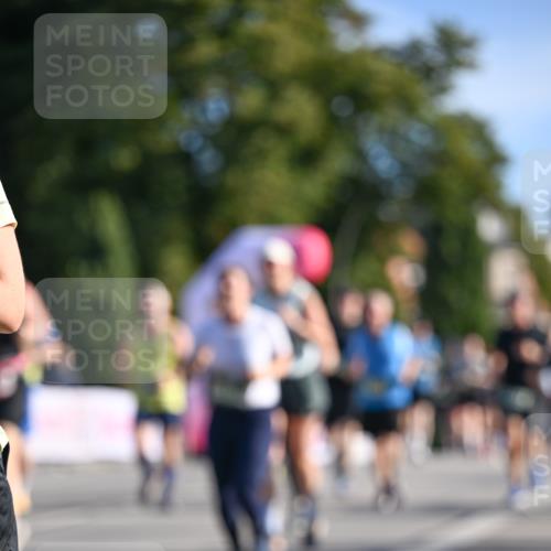 07.09.2025 - BARMER Alsterlauf Dr. Thomas Lammeyer http://msf.ph/oto/8714680 07.09.2025 09:48:32 Laufen  meine-sportfotos.de