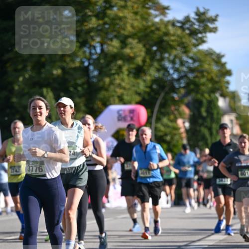 07.09.2025 - BARMER Alsterlauf Dr. Thomas Lammeyer http://msf.ph/oto/8714688 07.09.2025 09:48:33 Laufen 1742, 3776, 74, 801 meine-sportfotos.de