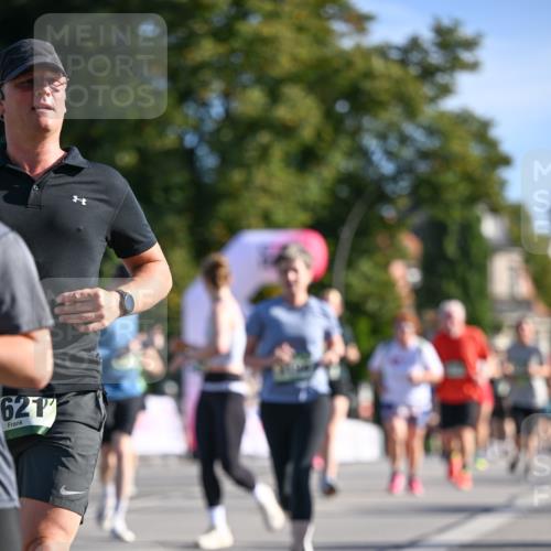 07.09.2025 - BARMER Alsterlauf Dr. Thomas Lammeyer http://msf.ph/oto/8714719 07.09.2025 09:48:38 Laufen 621 meine-sportfotos.de