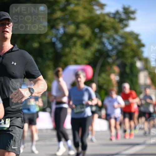 07.09.2025 - BARMER Alsterlauf Dr. Thomas Lammeyer http://msf.ph/oto/8714720 07.09.2025 09:48:38 Laufen  meine-sportfotos.de
