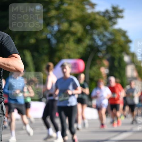 07.09.2025 - BARMER Alsterlauf Dr. Thomas Lammeyer http://msf.ph/oto/8714722 07.09.2025 09:48:39 Laufen  meine-sportfotos.de