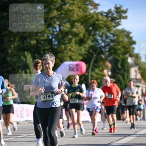 07.09.2025 - BARMER Alsterlauf Dr. Thomas Lammeyer http://msf.ph/oto/8714727 07.09.2025 09:48:39 Laufen 3194 meine-sportfotos.de