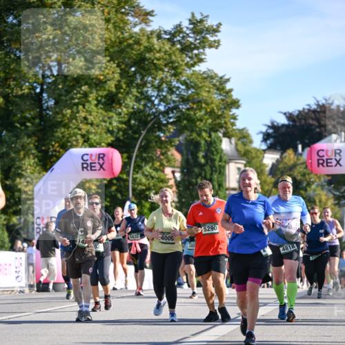 07.09.2025 - BARMER Alsterlauf Dr. Thomas Lammeyer http://msf.ph/oto/8714749 07.09.2025 09:48:45 Laufen 5832, 4009, 388, 5290, 4818 meine-sportfotos.de