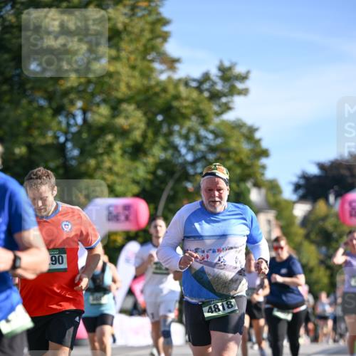07.09.2025 - BARMER Alsterlauf Dr. Thomas Lammeyer http://msf.ph/oto/8714774 07.09.2025 09:48:50 Laufen 90, 4818 meine-sportfotos.de