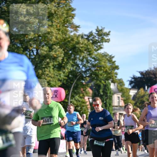 07.09.2025 - BARMER Alsterlauf Dr. Thomas Lammeyer http://msf.ph/oto/8714789 07.09.2025 09:48:52 Laufen 4608, 4607, 2337, 4907, 3021, 342, 3425, 34 meine-sportfotos.de