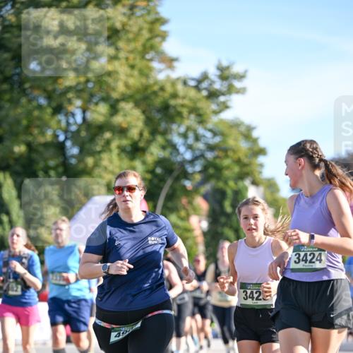 07.09.2025 - BARMER Alsterlauf Dr. Thomas Lammeyer http://msf.ph/oto/8714801 07.09.2025 09:48:55 Laufen 49, 36, 342, 3424 meine-sportfotos.de