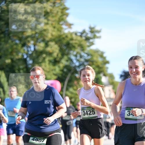 07.09.2025 - BARMER Alsterlauf Dr. Thomas Lammeyer http://msf.ph/oto/8714805 07.09.2025 09:48:55 Laufen 4907, 25, 16, 3425, 34 meine-sportfotos.de