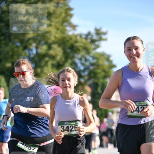 07.09.2025 - BARMER Alsterlauf Dr. Thomas Lammeyer http://msf.ph/oto/8714809 07.09.2025 09:48:56 Laufen 25, 4907, 36, 3425, 36, 42 meine-sportfotos.de