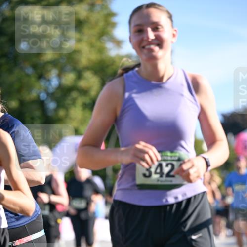 07.09.2025 - BARMER Alsterlauf Dr. Thomas Lammeyer http://msf.ph/oto/8714815 07.09.2025 09:48:56 Laufen 342 meine-sportfotos.de