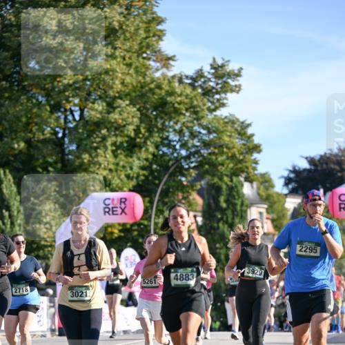 07.09.2025 - BARMER Alsterlauf Dr. Thomas Lammeyer http://msf.ph/oto/8714826 07.09.2025 09:48:59 Laufen 5261, 4883, 2718, 3021, 3929, 2295, 54 meine-sportfotos.de