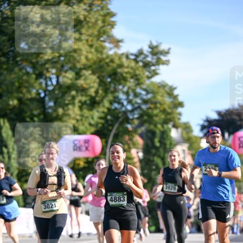 07.09.2025 - BARMER Alsterlauf Dr. Thomas Lammeyer http://msf.ph/oto/8714828 07.09.2025 09:48:59 Laufen 3021, 4883, 3929, 2005 meine-sportfotos.de