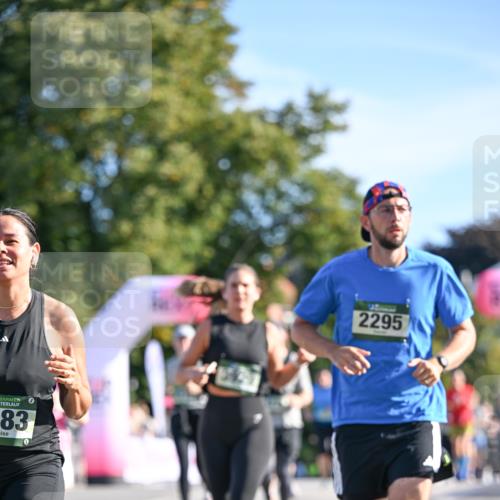 07.09.2025 - BARMER Alsterlauf Dr. Thomas Lammeyer http://msf.ph/oto/8714841 07.09.2025 09:49:01 Laufen 83, 2295 meine-sportfotos.de