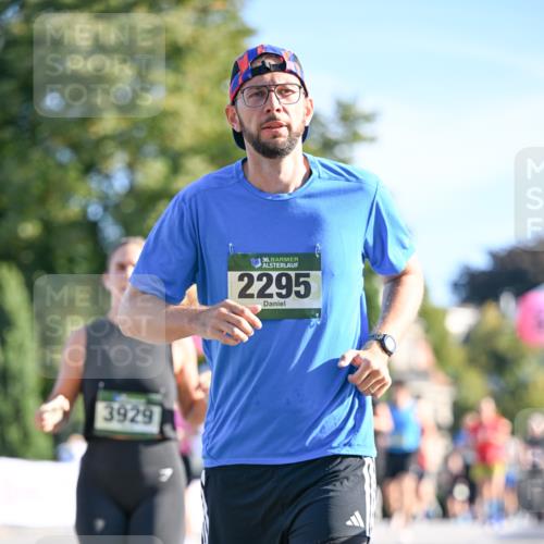 07.09.2025 - BARMER Alsterlauf Dr. Thomas Lammeyer http://msf.ph/oto/8714849 07.09.2025 09:49:03 Laufen 3929, 36, 2295 meine-sportfotos.de