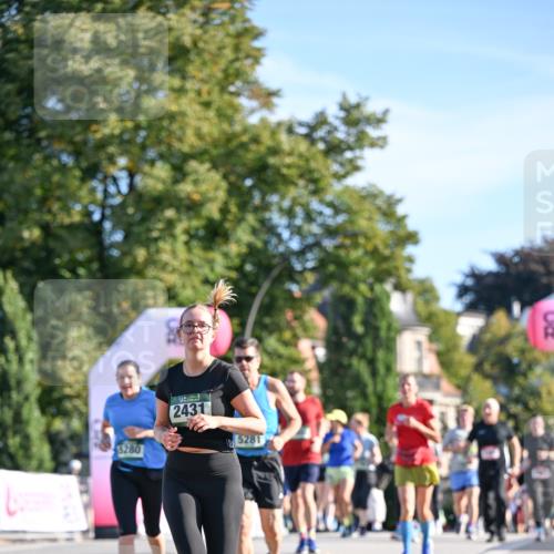 07.09.2025 - BARMER Alsterlauf Dr. Thomas Lammeyer http://msf.ph/oto/8714877 07.09.2025 09:49:08 Laufen 5280, 2431, 5281 meine-sportfotos.de