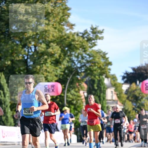 07.09.2025 - BARMER Alsterlauf Dr. Thomas Lammeyer http://msf.ph/oto/8714892 07.09.2025 09:49:10 Laufen 528 meine-sportfotos.de