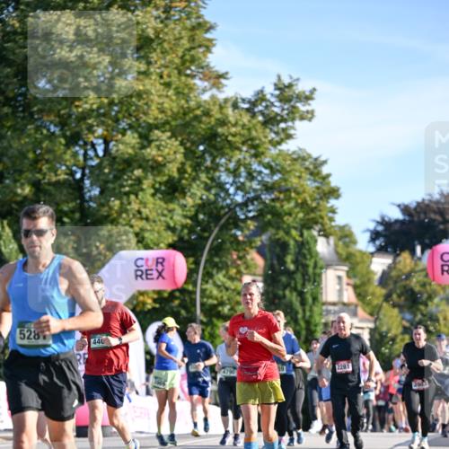 07.09.2025 - BARMER Alsterlauf Dr. Thomas Lammeyer http://msf.ph/oto/8714897 07.09.2025 09:49:10 Laufen 528, 440, 3964, 2281, 34, 2983 meine-sportfotos.de