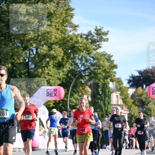 07.09.2025 - BARMER Alsterlauf Dr. Thomas Lammeyer http://msf.ph/oto/8714899 07.09.2025 09:49:11 Laufen 281, 4402, 2281, 298, 34 meine-sportfotos.de