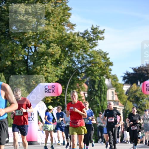 07.09.2025 - BARMER Alsterlauf Dr. Thomas Lammeyer http://msf.ph/oto/8714901 07.09.2025 09:49:11 Laufen 4402, 1969, 189, 2281, 2983, 34 meine-sportfotos.de