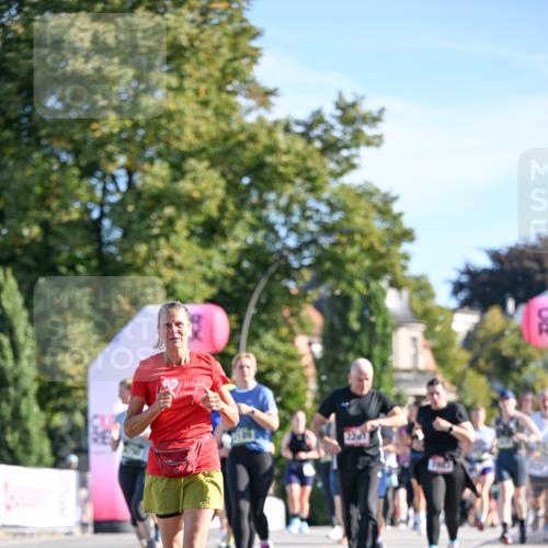 07.09.2025 - BARMER Alsterlauf Dr. Thomas Lammeyer http://msf.ph/oto/8714912 07.09.2025 09:49:13 Laufen 2003 meine-sportfotos.de