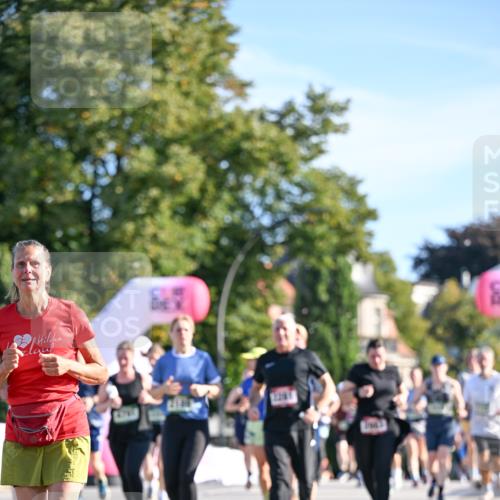 07.09.2025 - BARMER Alsterlauf Dr. Thomas Lammeyer http://msf.ph/oto/8714919 07.09.2025 09:49:14 Laufen 18118 meine-sportfotos.de