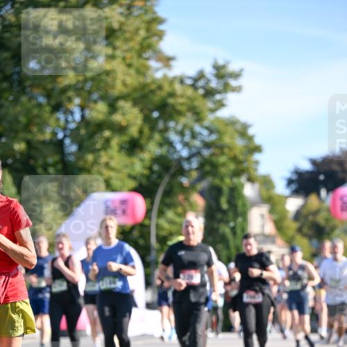 07.09.2025 - BARMER Alsterlauf Dr. Thomas Lammeyer http://msf.ph/oto/8714922 07.09.2025 09:49:14 Laufen  meine-sportfotos.de