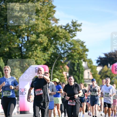 07.09.2025 - BARMER Alsterlauf Dr. Thomas Lammeyer http://msf.ph/oto/8714931 07.09.2025 09:49:16 Laufen 2189, 2281, 2983, 3435, 3756, 34 meine-sportfotos.de