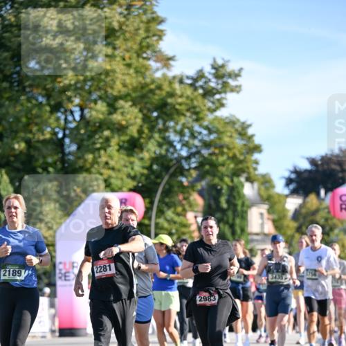 07.09.2025 - BARMER Alsterlauf Dr. Thomas Lammeyer http://msf.ph/oto/8714932 07.09.2025 09:49:16 Laufen 2189, 2281, 2983, 34 meine-sportfotos.de