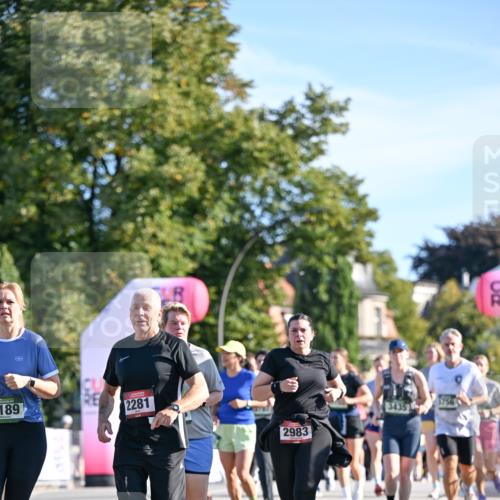 07.09.2025 - BARMER Alsterlauf Dr. Thomas Lammeyer http://msf.ph/oto/8714933 07.09.2025 09:49:16 Laufen 189, 2281, 2983, 3435 meine-sportfotos.de