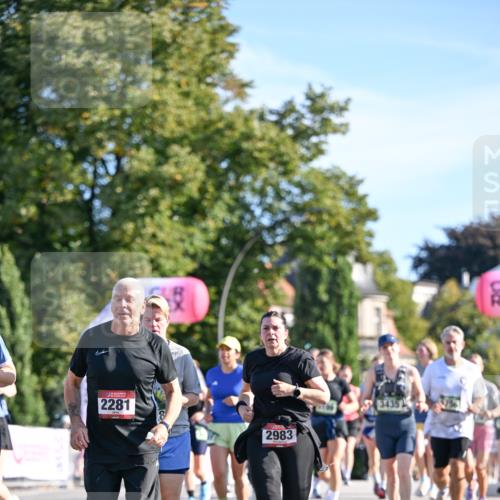 07.09.2025 - BARMER Alsterlauf Dr. Thomas Lammeyer http://msf.ph/oto/8714934 07.09.2025 09:49:17 Laufen 2281, 2983 meine-sportfotos.de