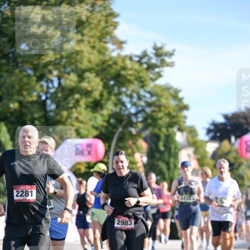 07.09.2025 - BARMER Alsterlauf Dr. Thomas Lammeyer http://msf.ph/oto/8714940 07.09.2025 09:49:18 Laufen 2281, 2983 meine-sportfotos.de