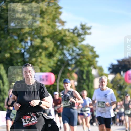 07.09.2025 - BARMER Alsterlauf Dr. Thomas Lammeyer http://msf.ph/oto/8714953 07.09.2025 09:49:20 Laufen 2983, 3756 meine-sportfotos.de