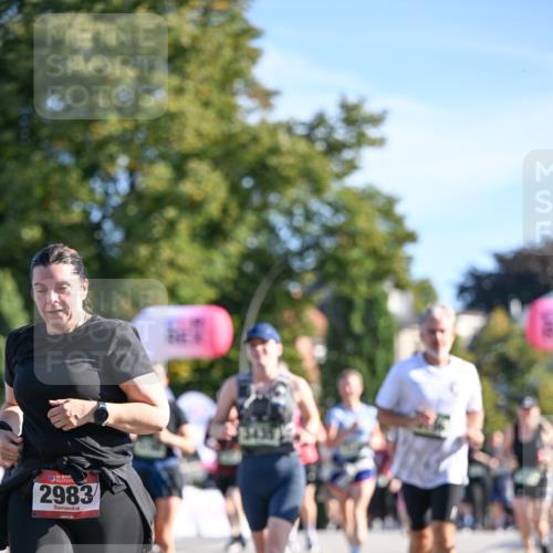07.09.2025 - BARMER Alsterlauf Dr. Thomas Lammeyer http://msf.ph/oto/8714955 07.09.2025 09:49:20 Laufen 36, 2983 meine-sportfotos.de