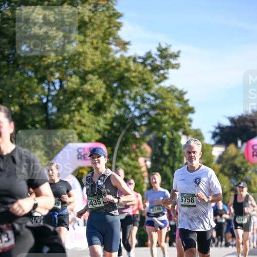 07.09.2025 - BARMER Alsterlauf Dr. Thomas Lammeyer http://msf.ph/oto/8714956 07.09.2025 09:49:20 Laufen 3435, 5756 meine-sportfotos.de
