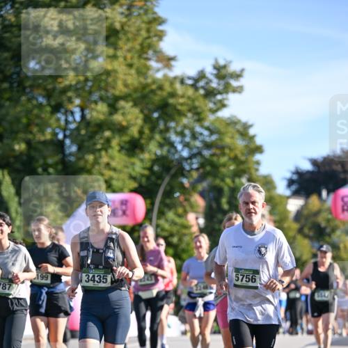 07.09.2025 - BARMER Alsterlauf Dr. Thomas Lammeyer http://msf.ph/oto/8714960 07.09.2025 09:49:21 Laufen 787, 199, 3435, 5756, 1847 meine-sportfotos.de